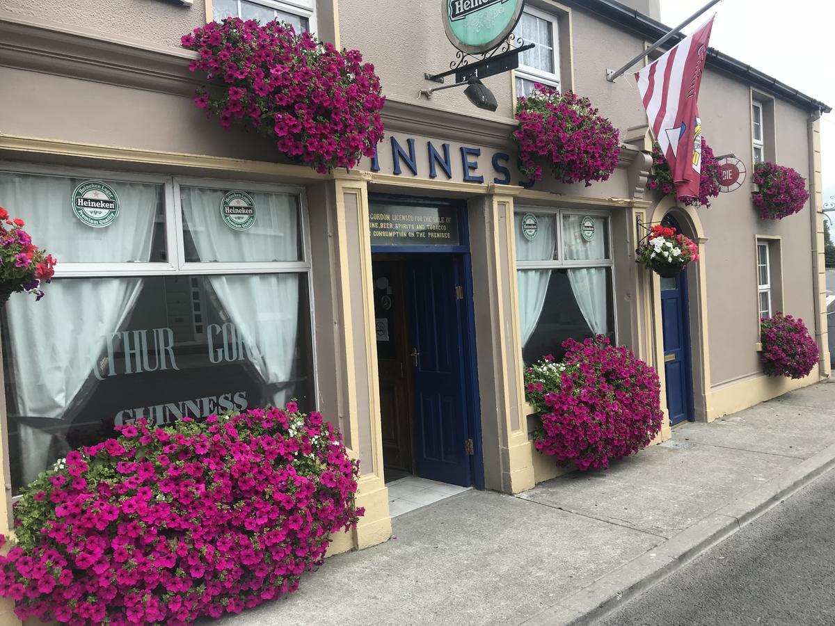 Gordon's Guesthouse Loughrea Extérieur photo