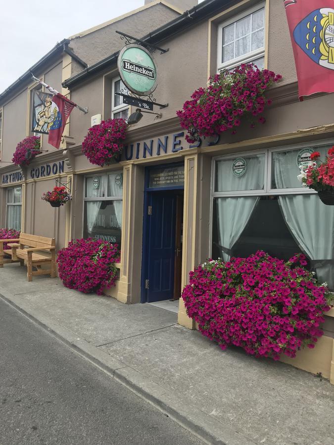 Gordon's Guesthouse Loughrea Extérieur photo